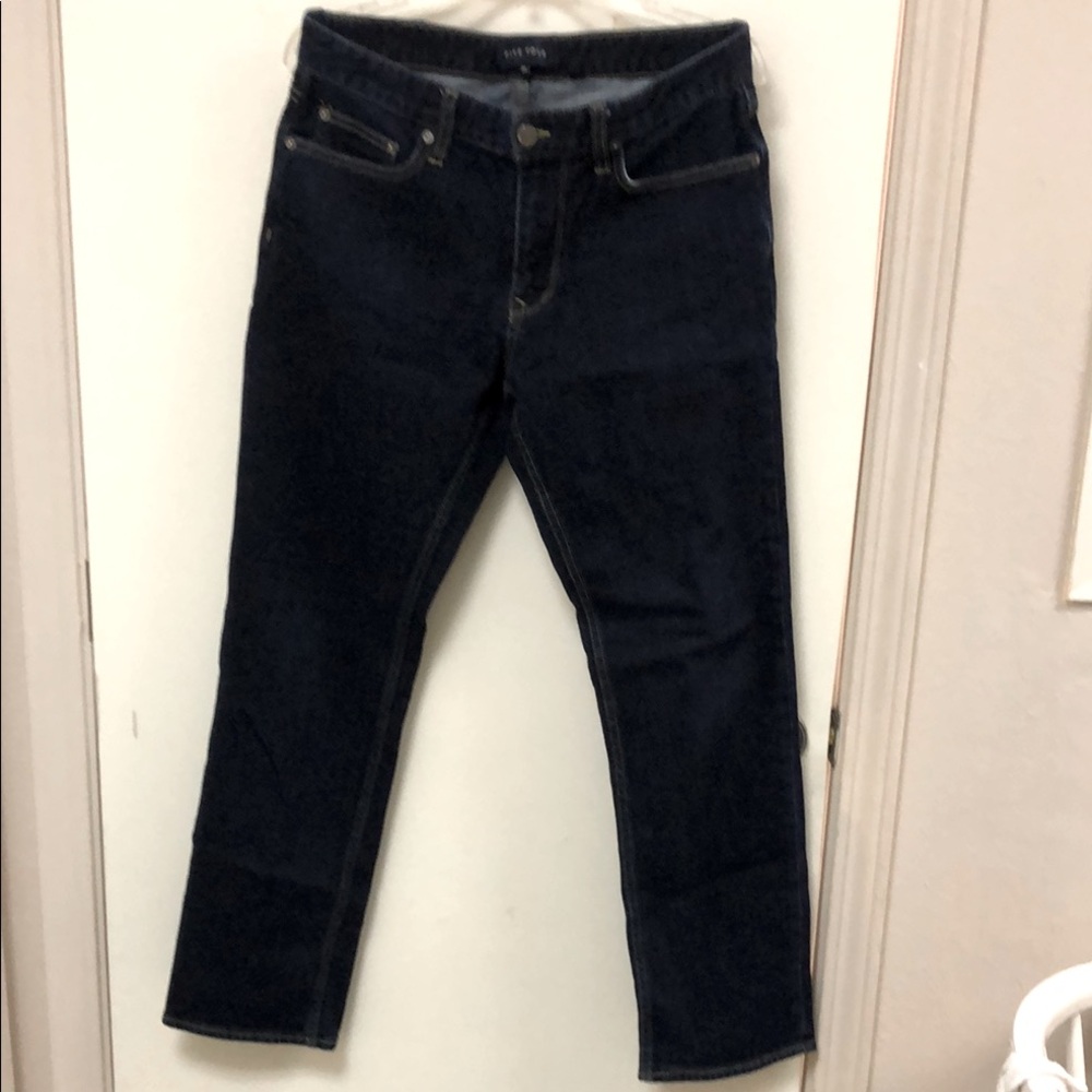 Men's Dark Blue Jeans